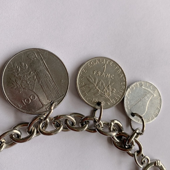 European coins charm bracelet - Picture 10 of 12